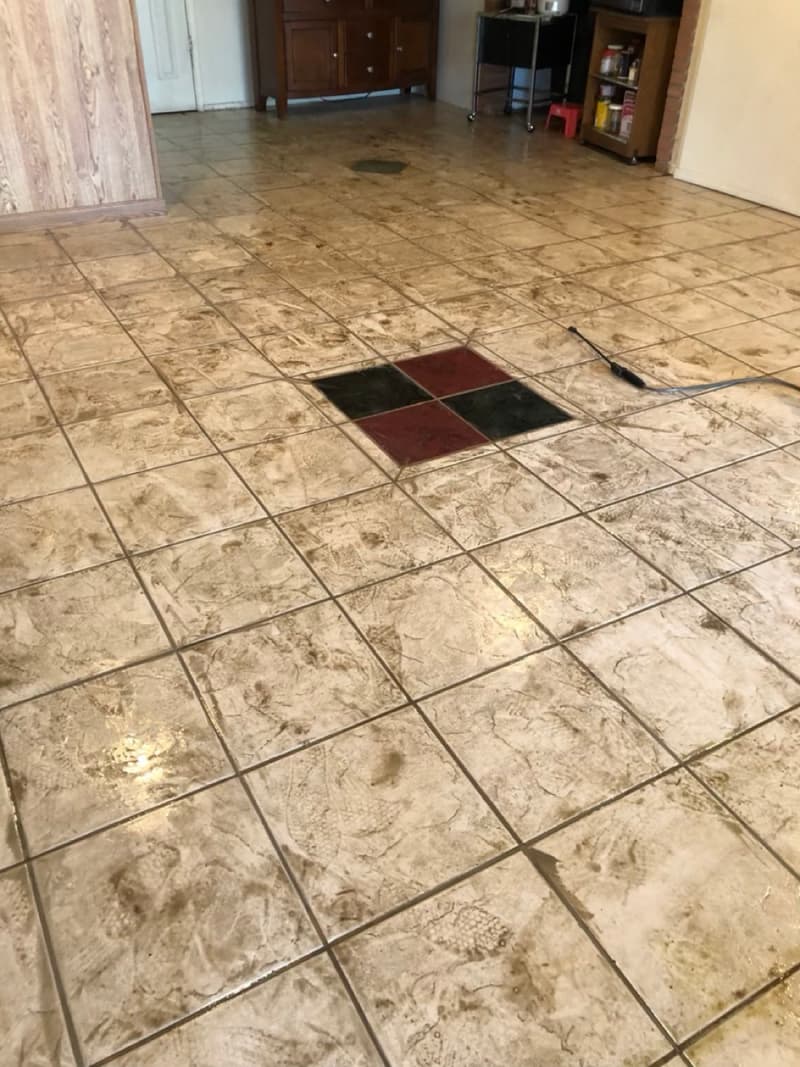 Tile floor before cleaning